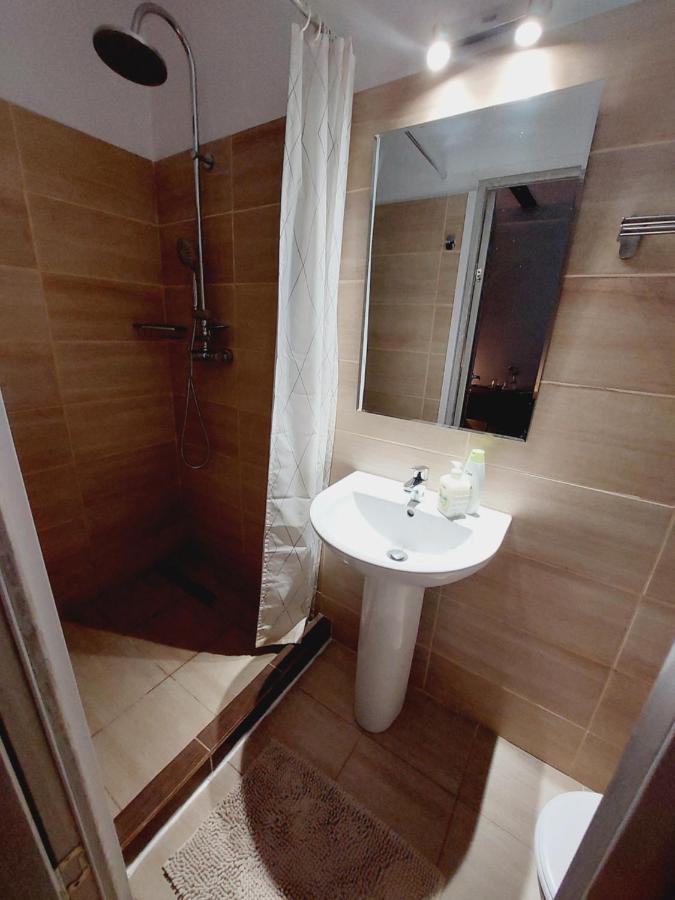 Confort Inn Otopeni Kültér fotó